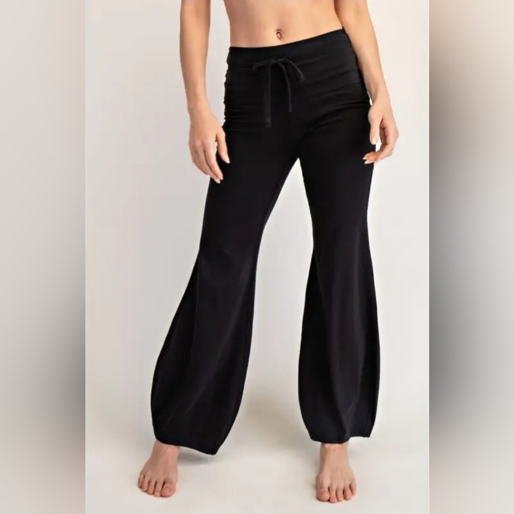 Standard Fit Cotton Lycra Bubbled Flare Pants